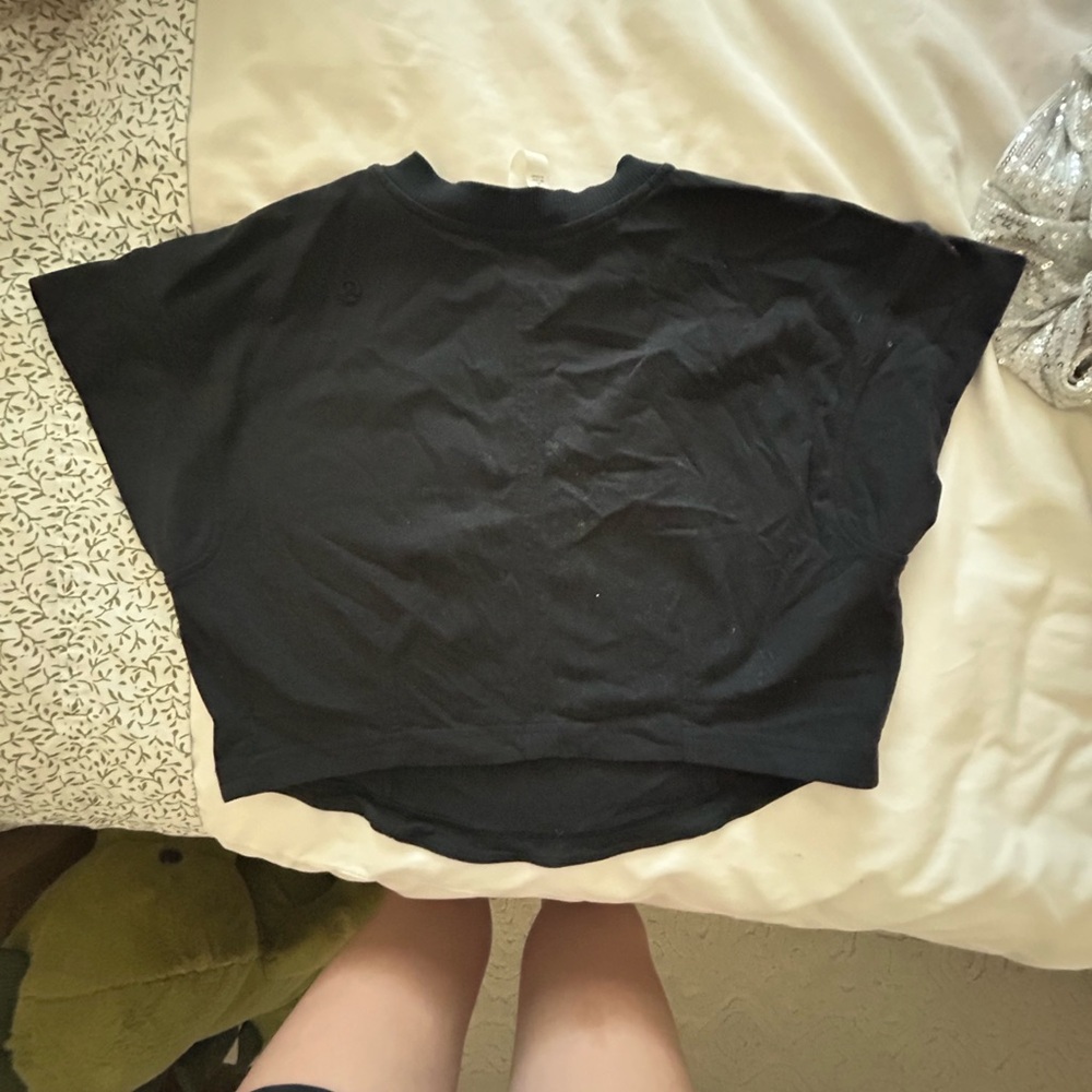 Black Lululemon Crop